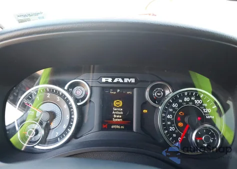 2021 Ram 1500 Big Horn 4X2 6'4 Box from USA, damaged, VIN 1C6RREBG9MN710020